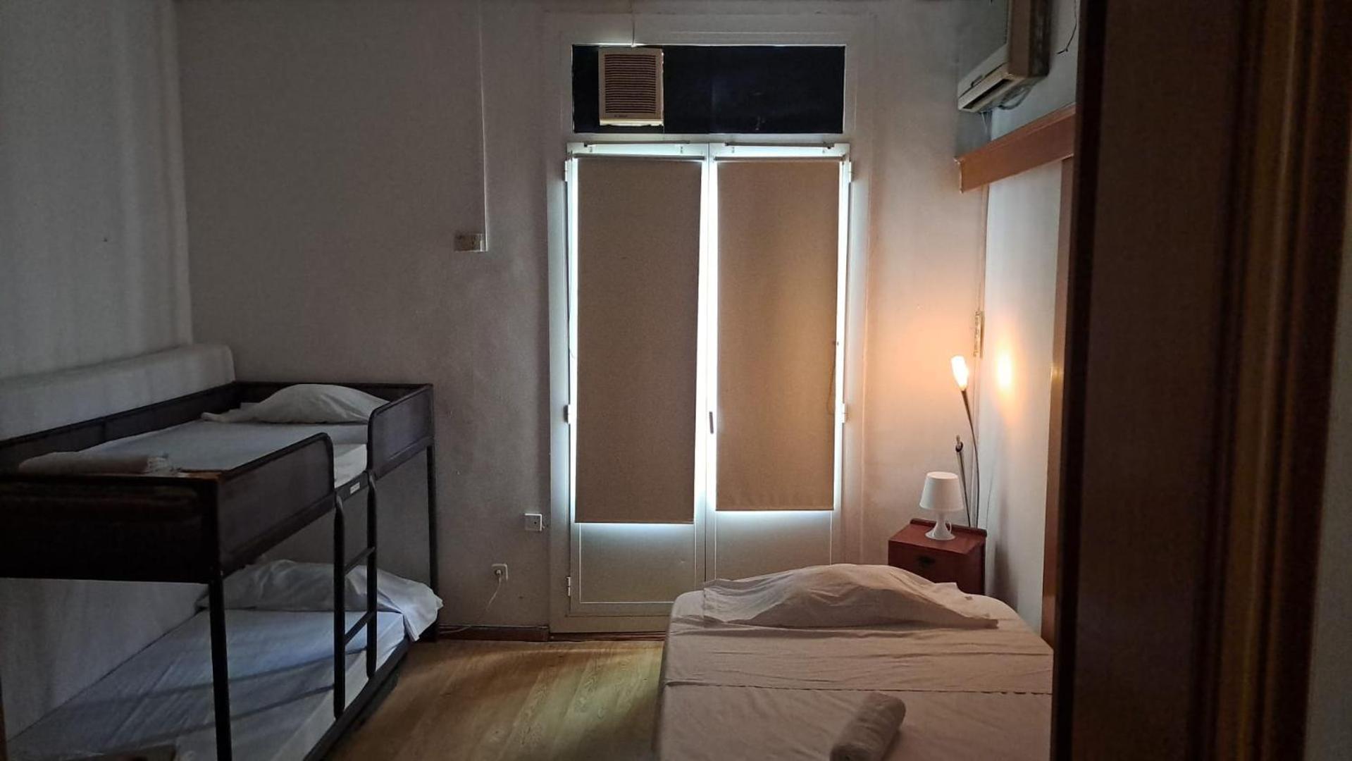 Habitacion Para Grupos Hasta 8 En Plena Rambla De Cataluna Barcelona Eksteriør bilde